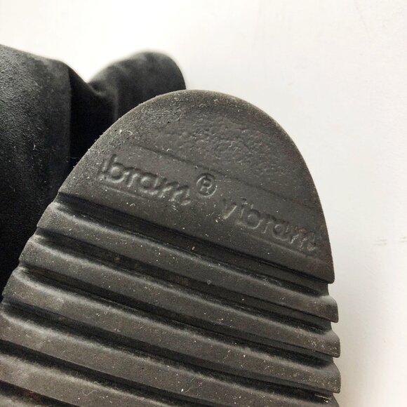 Vintage FERRAGAMO Fur-Lined Suede Lace-Up Ankle Boots with Vibram Sole 7.5B - Picture 10 of 11